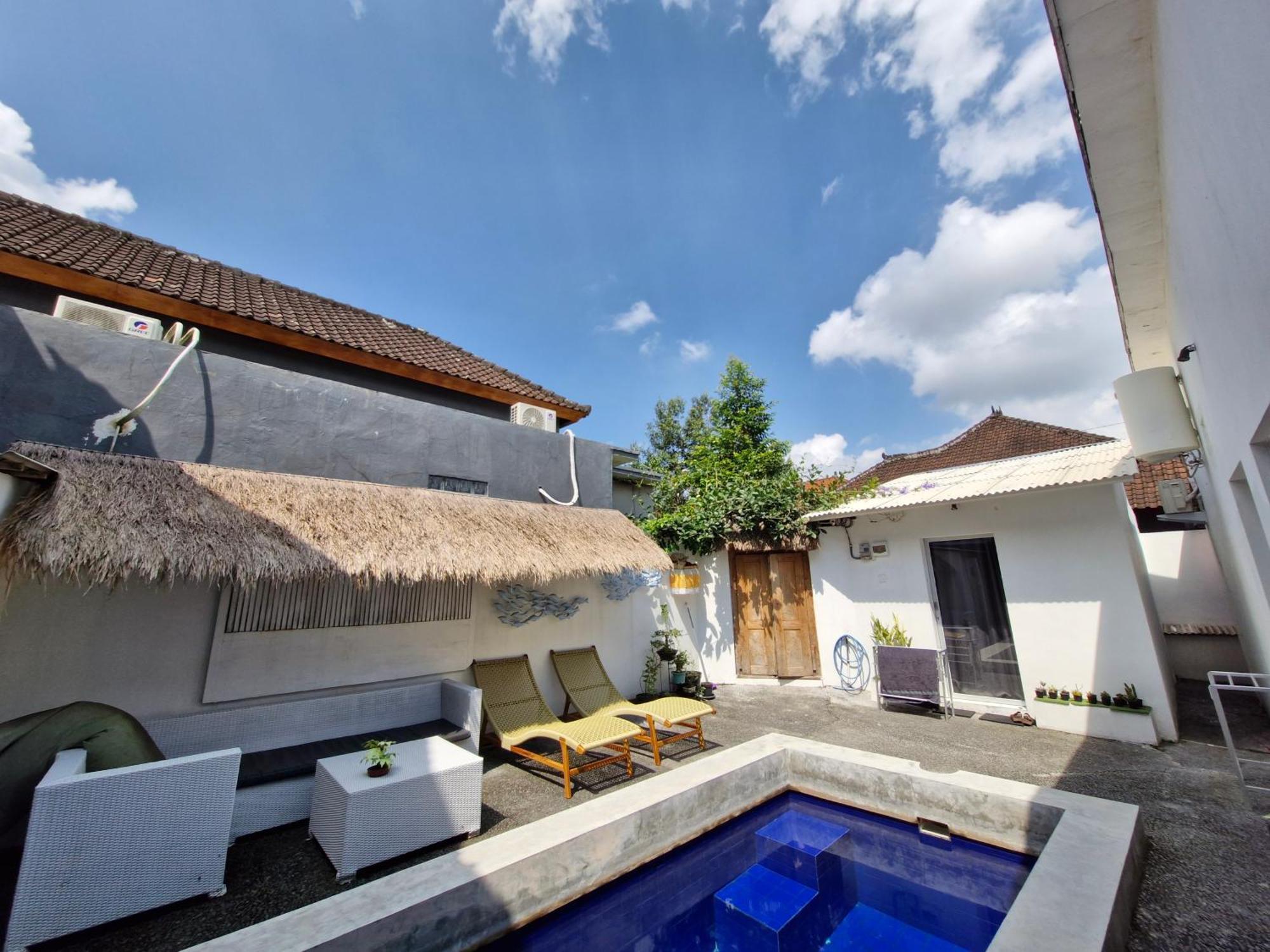 White Sandat Guest House Ubud Exterior foto